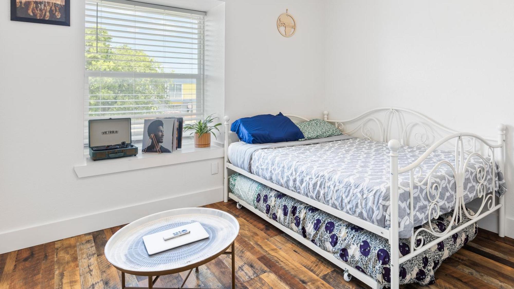Mella House Apartment Остин Екстериор снимка
